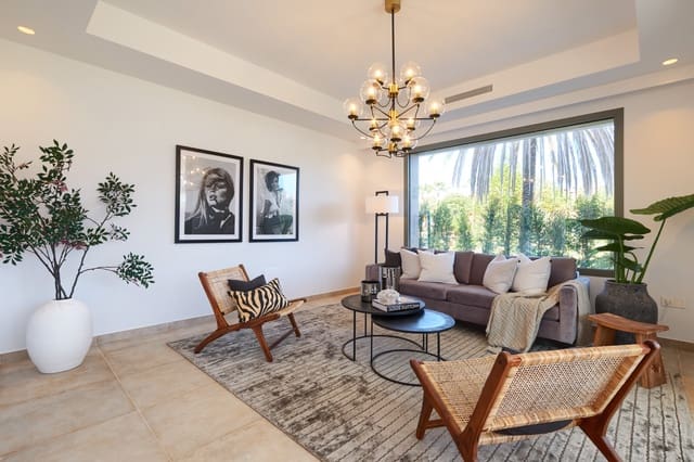 6 slaapkamer Villa te koop in Estepona met zwembad garage - € 1.875.000 (Ref: 9347102)