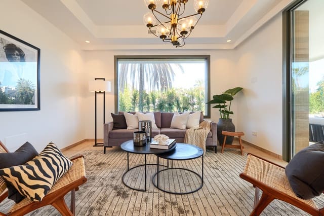 6 slaapkamer Villa te koop in Estepona met zwembad garage - € 1.875.000 (Ref: 9347102)