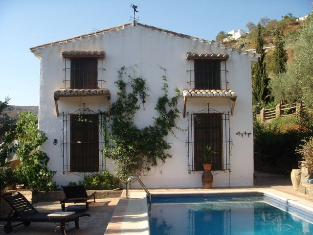6 camera da letto Villa in vendita in Sayalonga con piscina - 690.000 € (Rif: 9349315)