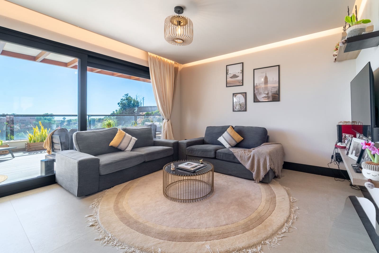 2 slaapkamer Appartement te koop in Marbella met zwembad garage - € 700.000 (Ref: 9359052)