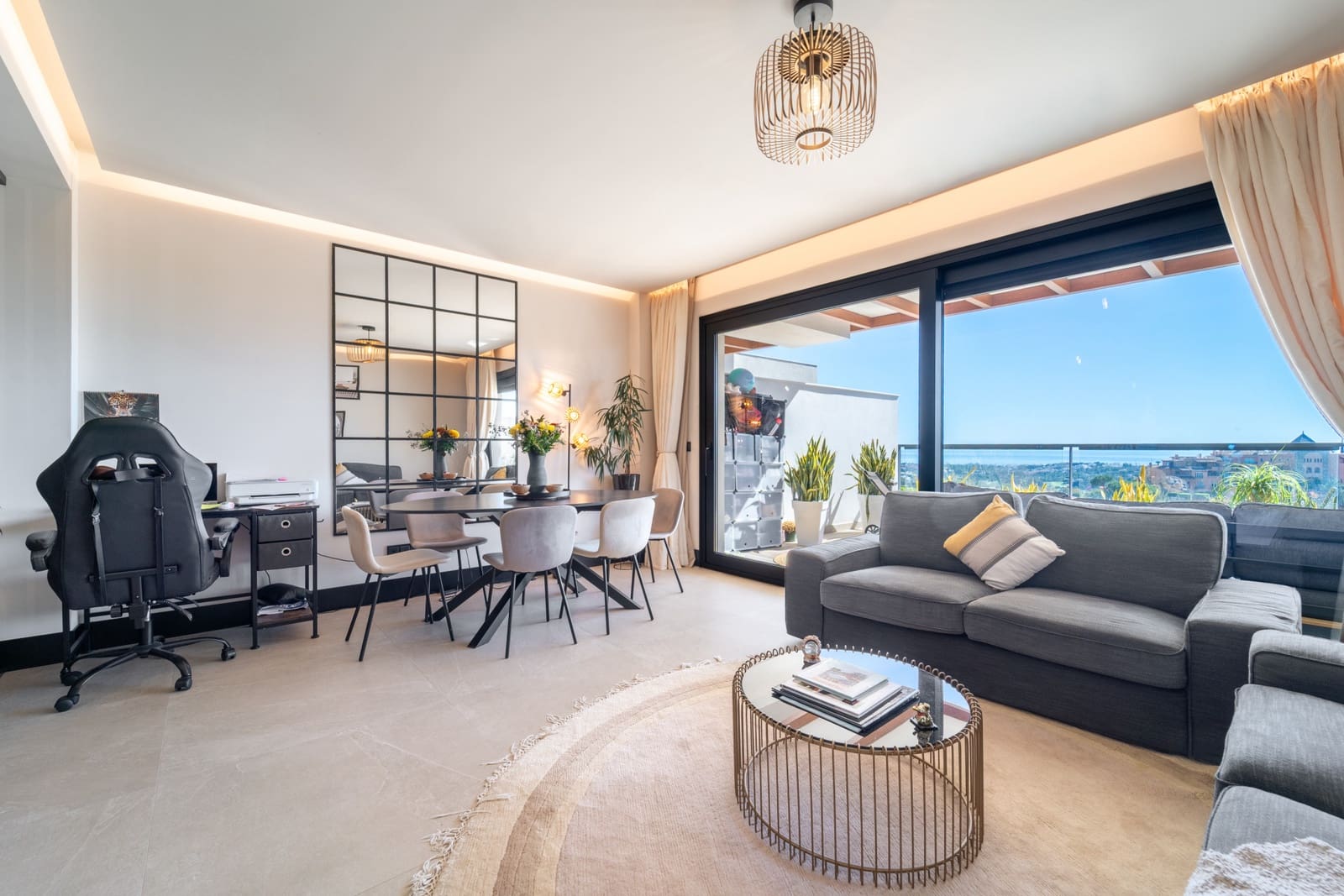 2 slaapkamer Appartement te koop in Marbella met zwembad garage - € 700.000 (Ref: 9359052)