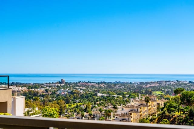 2 slaapkamer Appartement te koop in Marbella met zwembad garage - € 700.000 (Ref: 9359052)