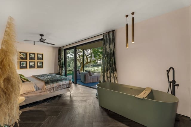 4 sypialnia Willa na sprzedaż w Guadalmina Alta, Marbella z basenem garażem - 3 695 000 € (Ref: 9362286)