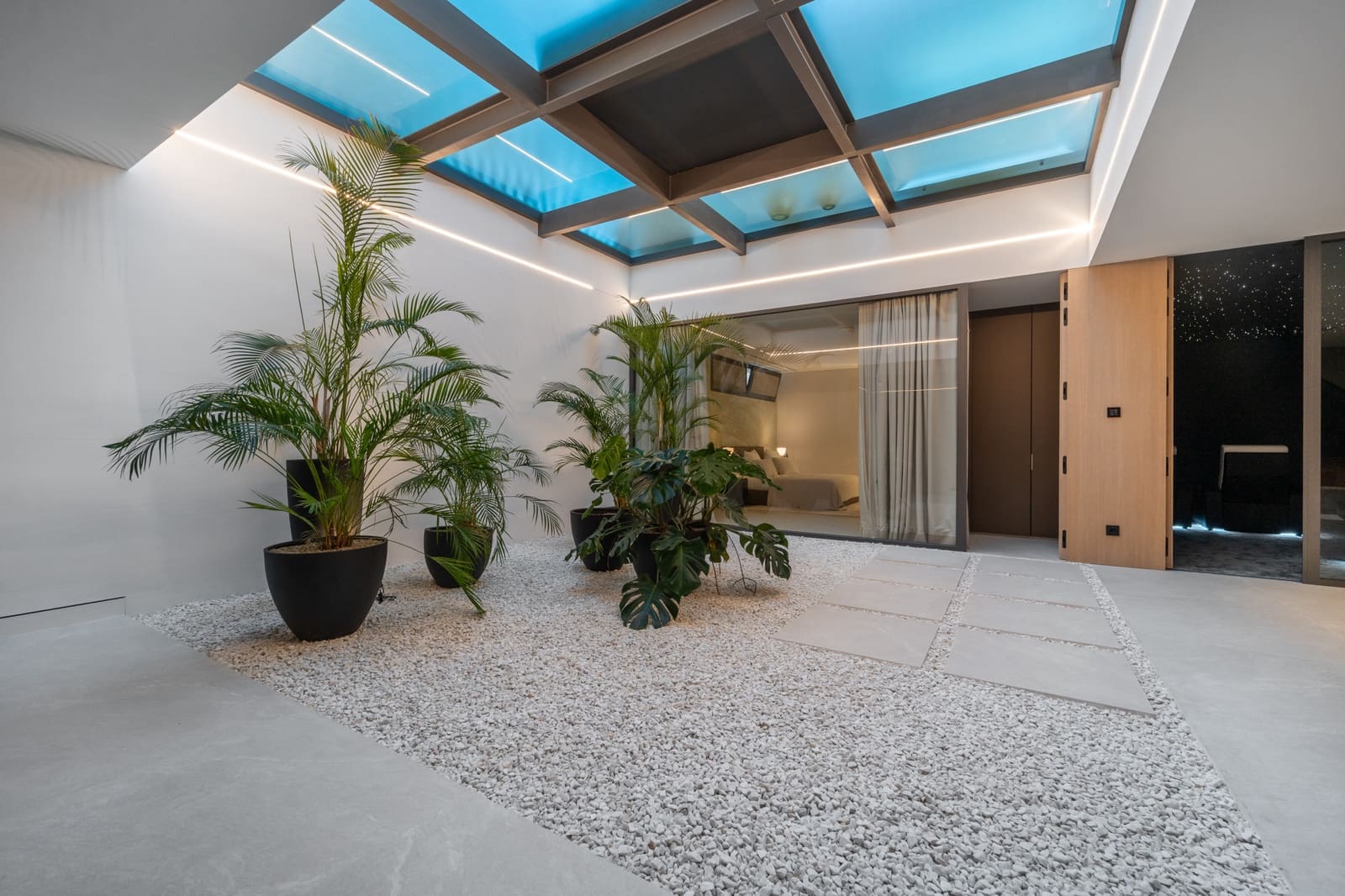 5 soverom Villa til salgs i Golden Mile med svømmebasseng garasje - € 11 300 000 (Ref: 9375278)