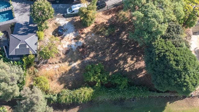 Building Plot for sale in Guadalmina Alta, Marbella - € 985,000 (Ref: 9375279)