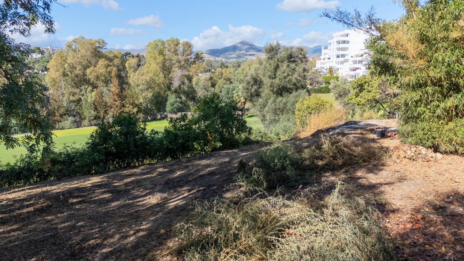 Byggegrund til salg i Guadalmina - € 985.000 (Ref: 9375279)