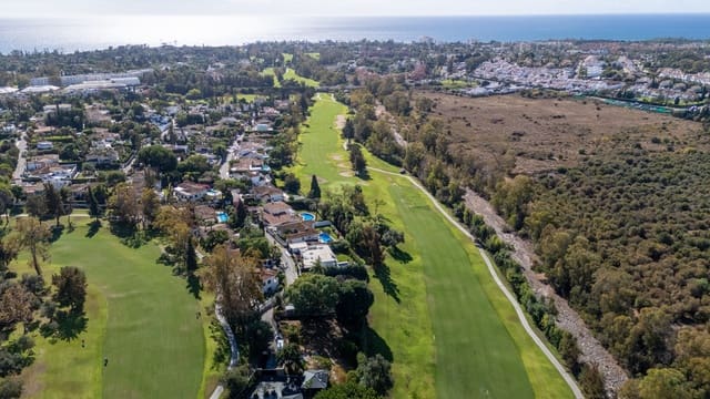 Byggegrund til salg i Guadalmina Alta, Marbella - € 985.000 (Ref: 9375279)