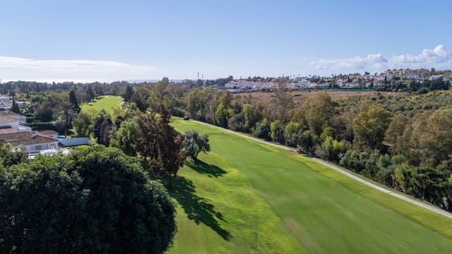 Byggegrund til salg i Guadalmina Alta, Marbella - € 985.000 (Ref: 9375279)