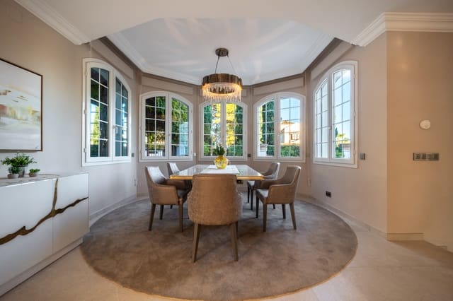 5 slaapkamer Villa te koop in Marbella met zwembad garage - € 3.950.000 (Ref: 9378900)