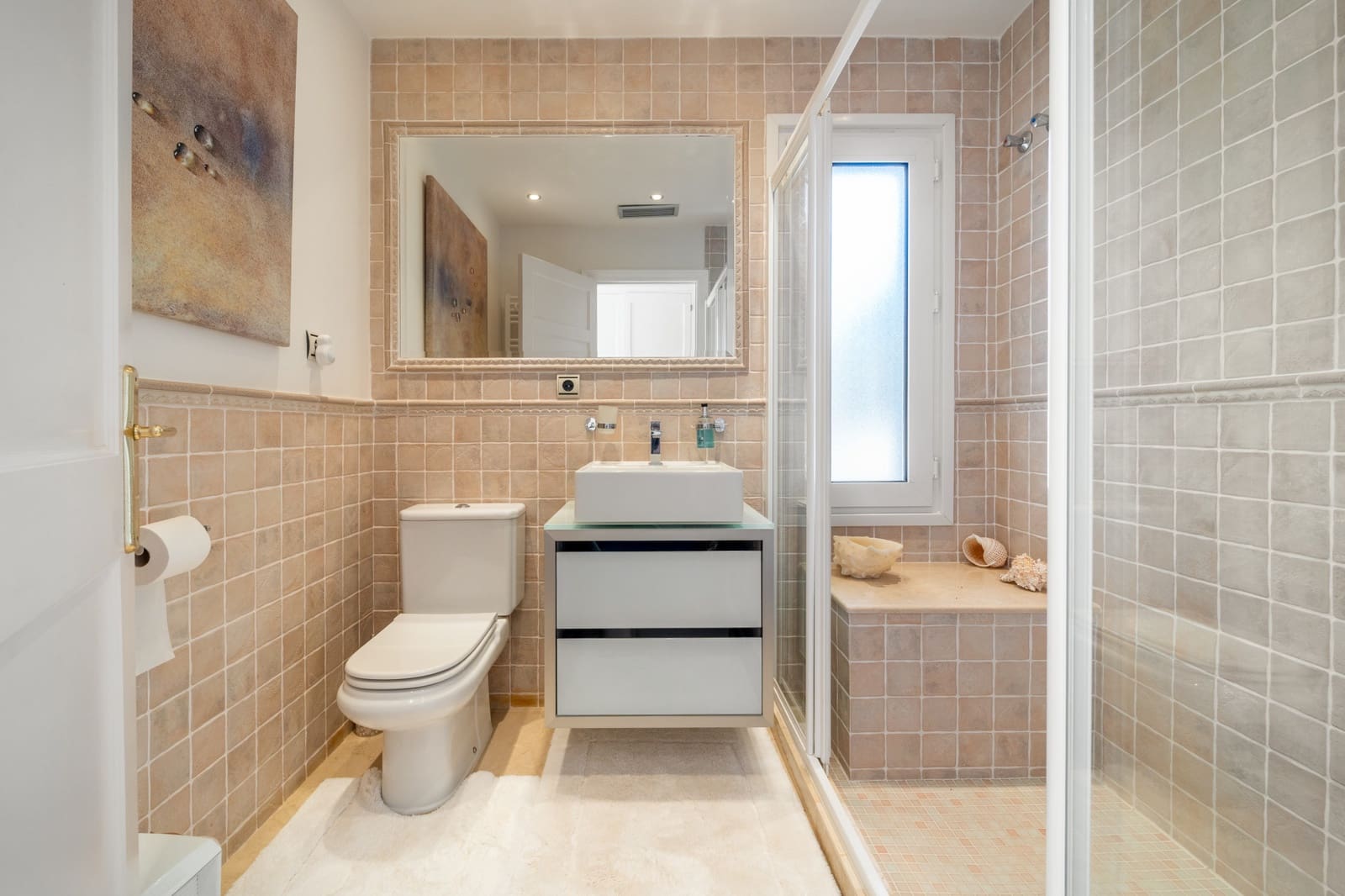 3 bedroom Villa for sale in Marbella with pool garage - € 1,895,000 (Ref: 9378901)