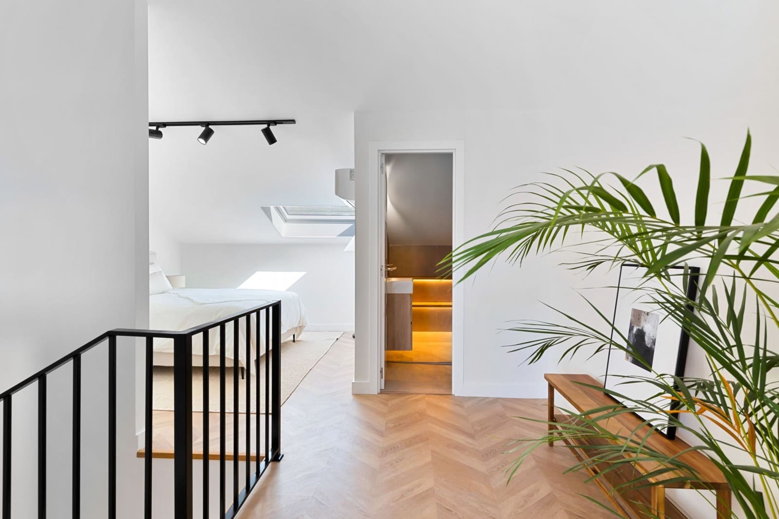 4 bedroom Townhouse for sale in Marbella with pool - € 1,169,000 (Ref: 9378904)