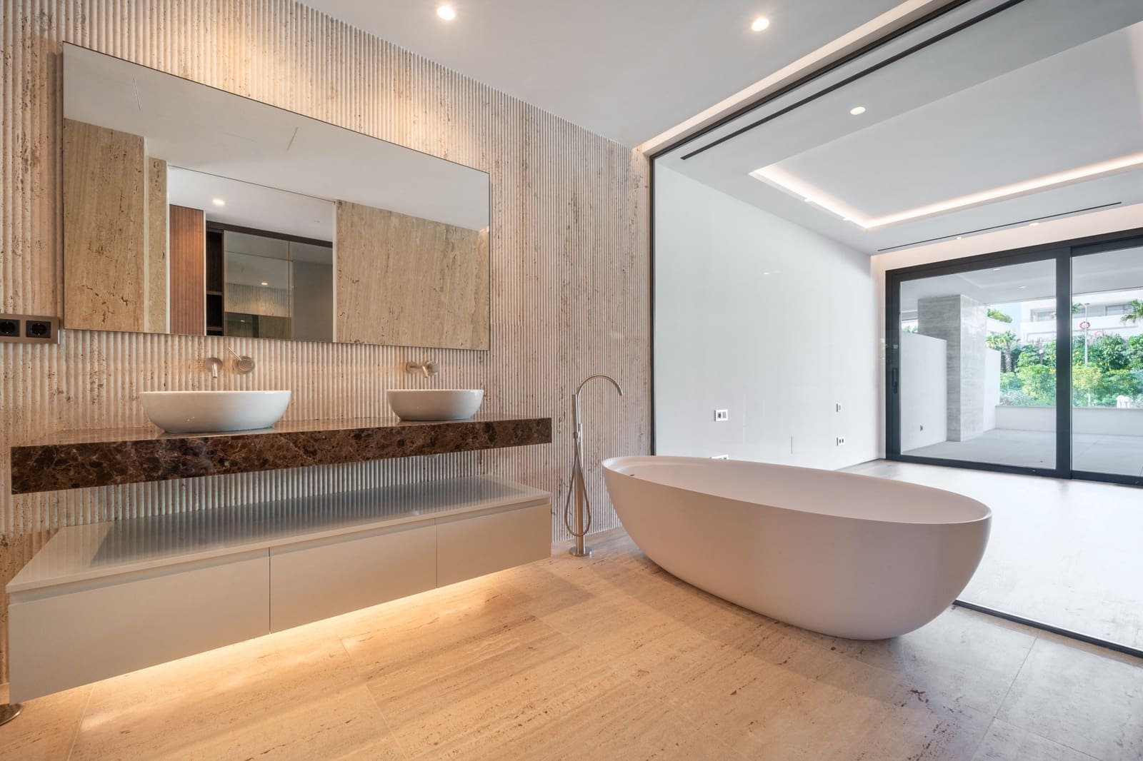 3 chambre Penthouse à vendre à Marbella avec piscine garage - 6 500 000 € (Ref: 9382524)