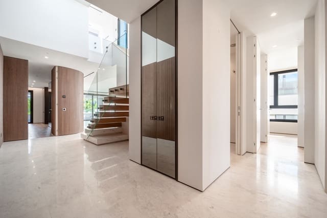 3 chambre Penthouse à vendre à Marbella avec piscine garage - 6 500 000 € (Ref: 9382524)