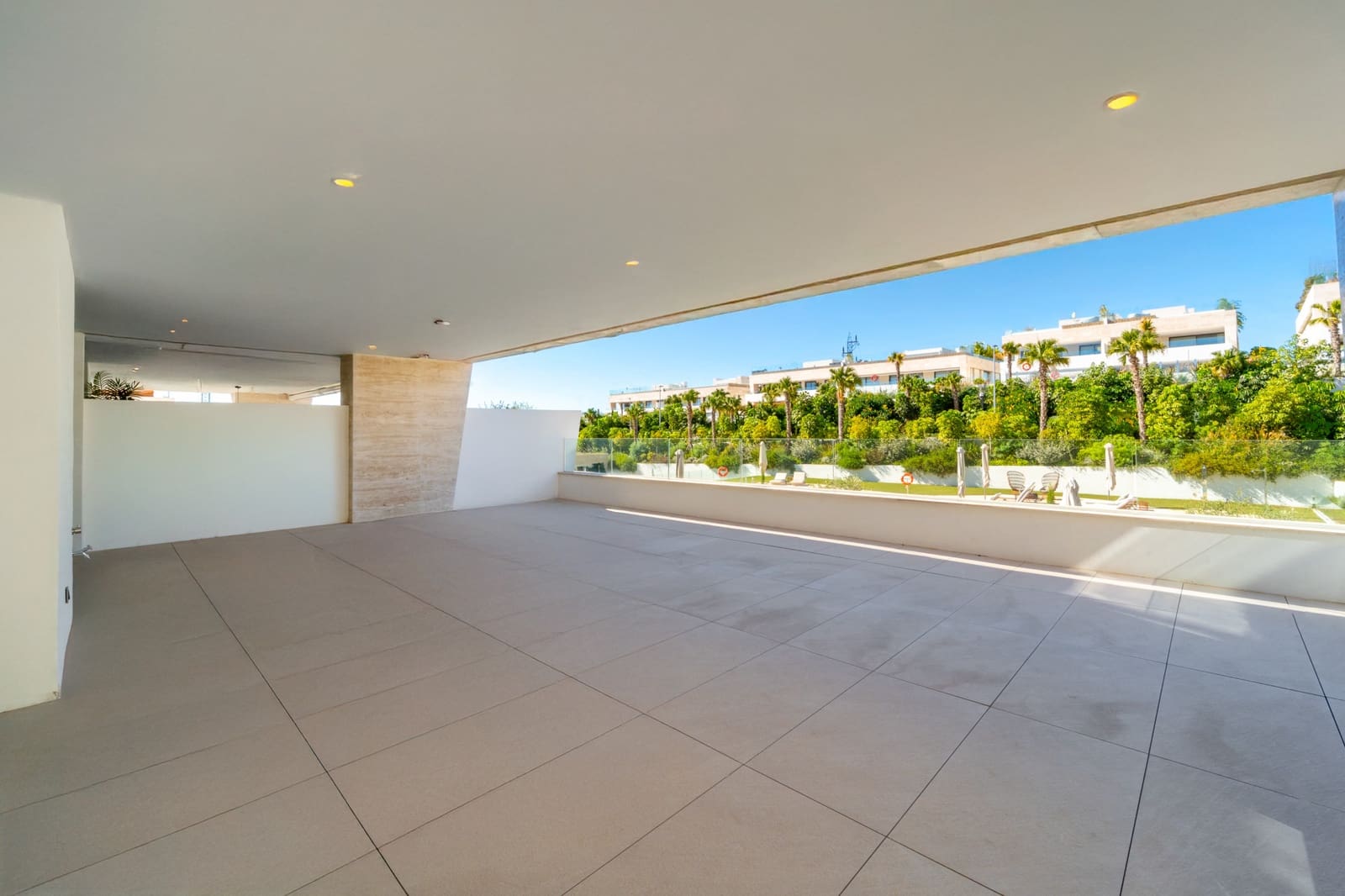 3 chambre Penthouse à vendre à Marbella avec piscine garage - 6 500 000 € (Ref: 9382524)