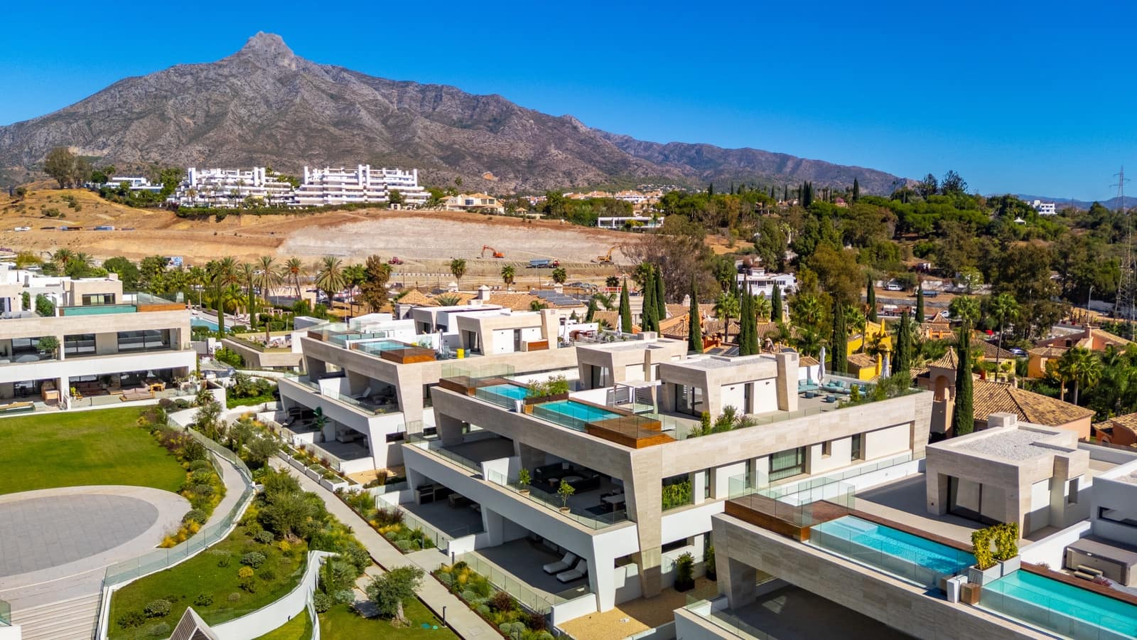 3 chambre Penthouse à vendre à Marbella avec piscine garage - 6 500 000 € (Ref: 9382524)