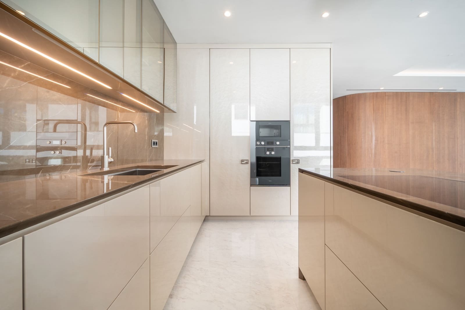 3 chambre Penthouse à vendre à Marbella avec piscine garage - 6 500 000 € (Ref: 9387742)