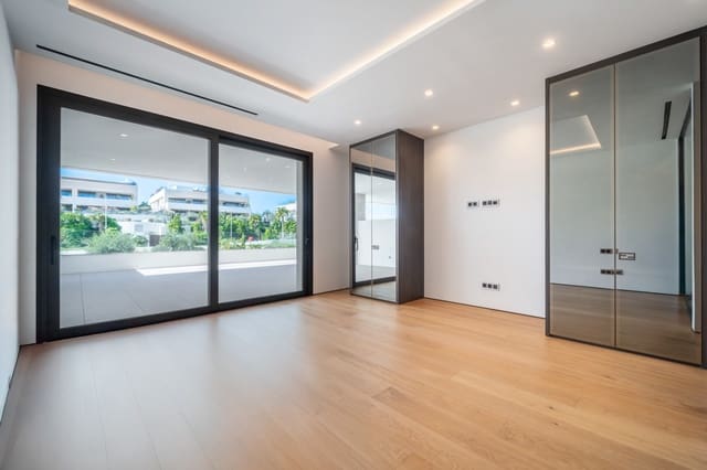 3 chambre Penthouse à vendre à Marbella avec piscine garage - 6 500 000 € (Ref: 9387742)