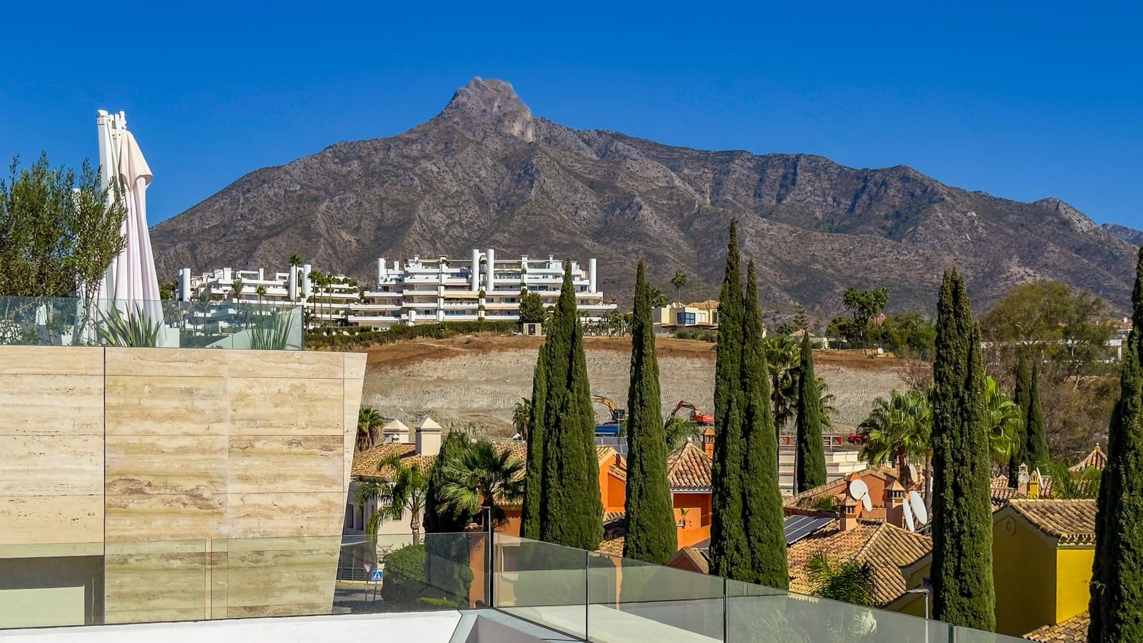 3 chambre Penthouse à vendre à Marbella avec piscine garage - 6 500 000 € (Ref: 9387742)