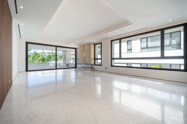3 camera da letto Attico in vendita in Marbella con piscina garage - 6.500.000 € (Rif: 9387742)