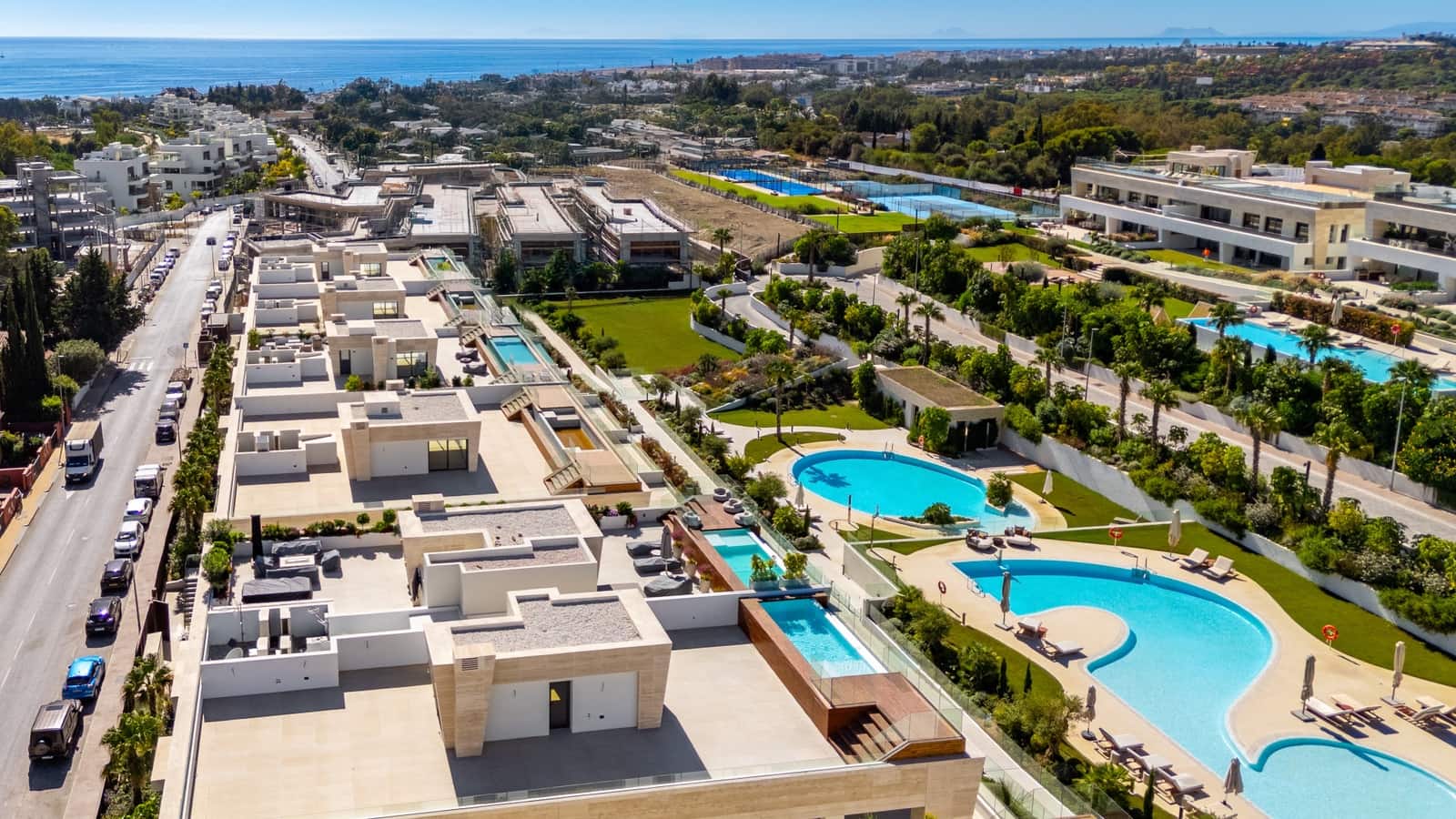 3 bedroom Penthouse for sale in Marbella with pool garage - € 6,500,000 (Ref: 9387742)