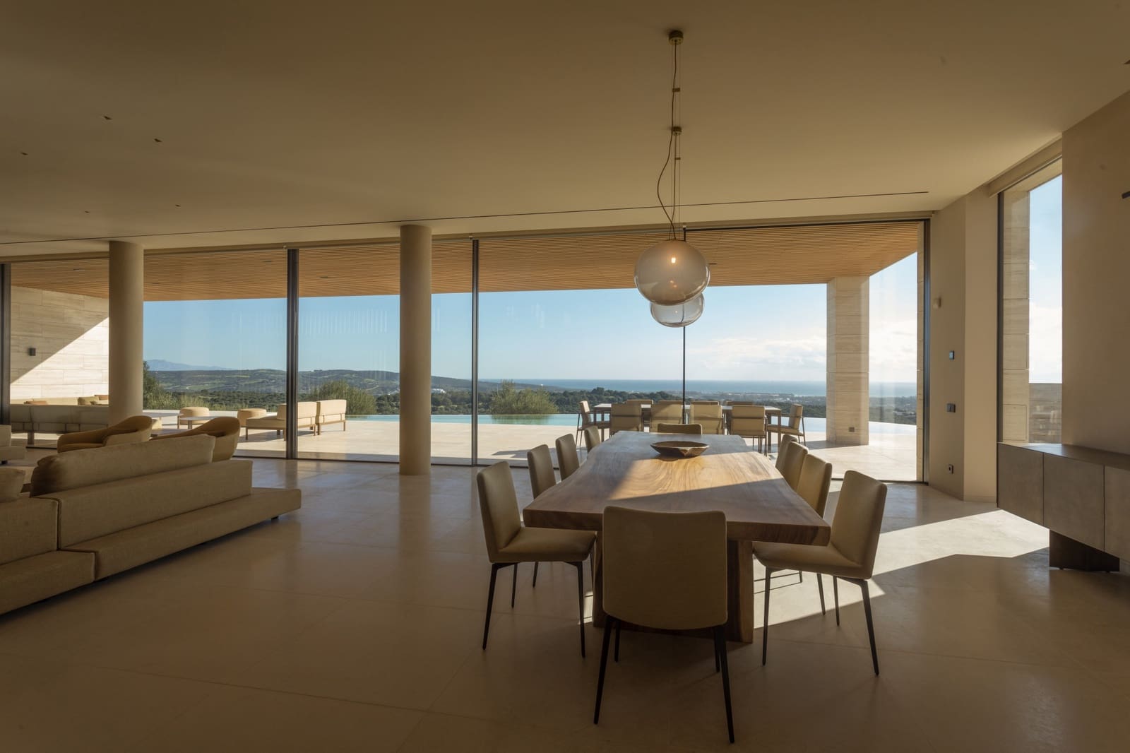 8 soverom Villa til salgs i Sotogrande med svømmebasseng garasje - € 13 700 000 (Ref: 9387744)