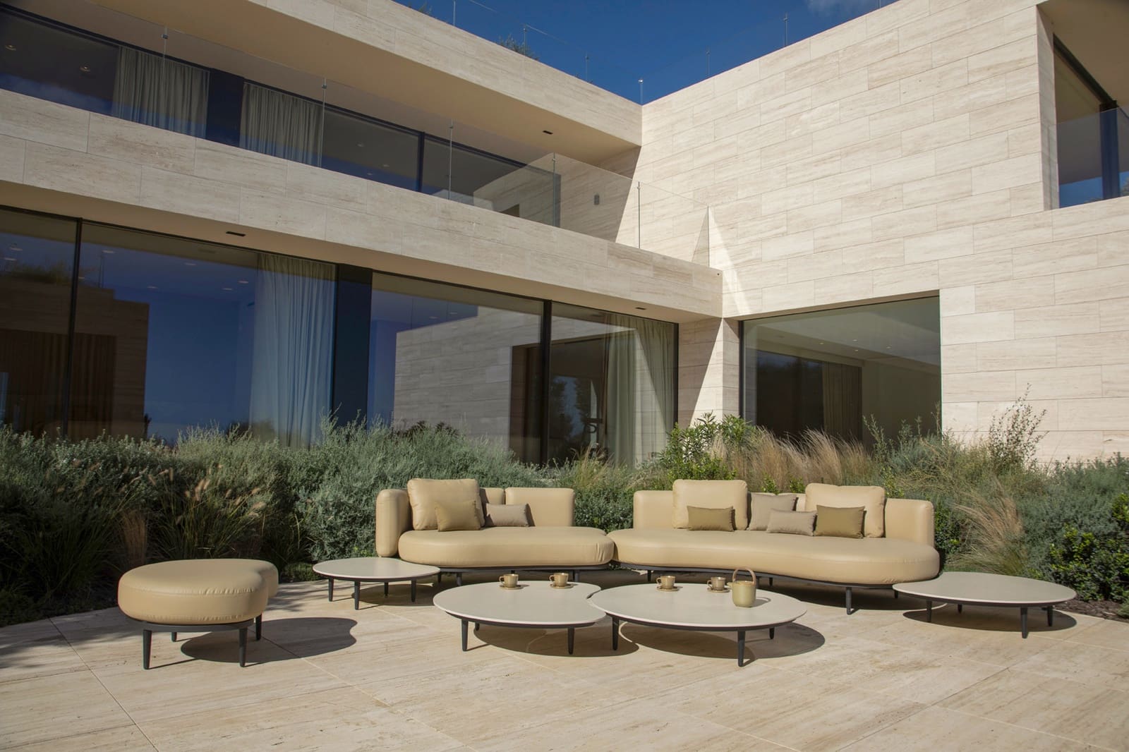 8 bedroom Villa for sale in Sotogrande with pool garage - € 13,700,000 (Ref: 9387744)