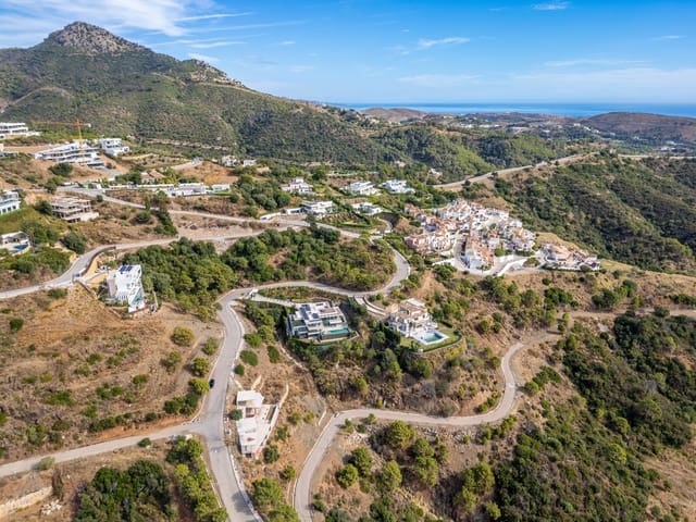 Building Plot for sale in Benahavís - € 2,990,000 (Ref: 9403217)