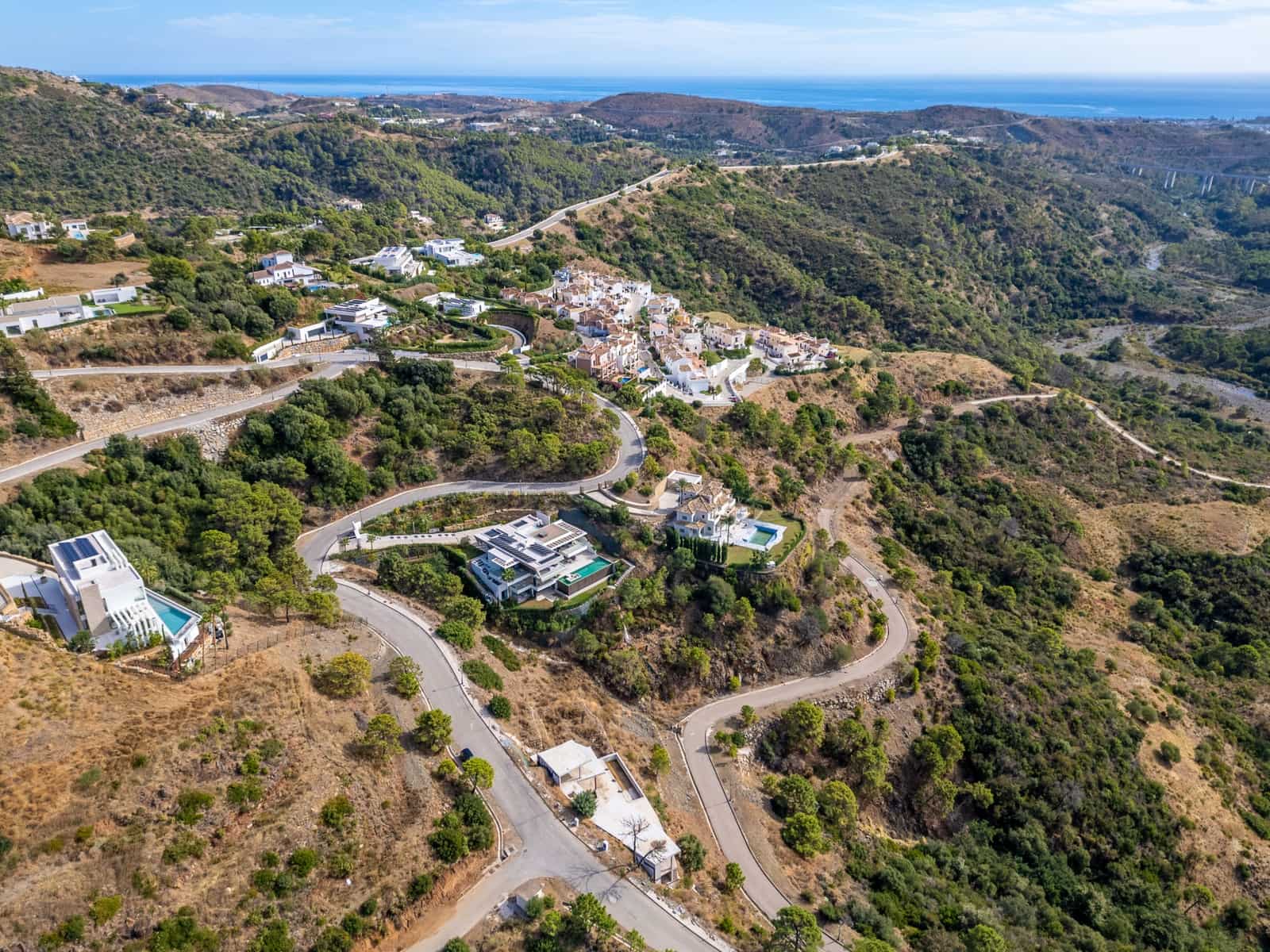 Building Plot for sale in Benahavis - € 2,990,000 (Ref: 9403217)