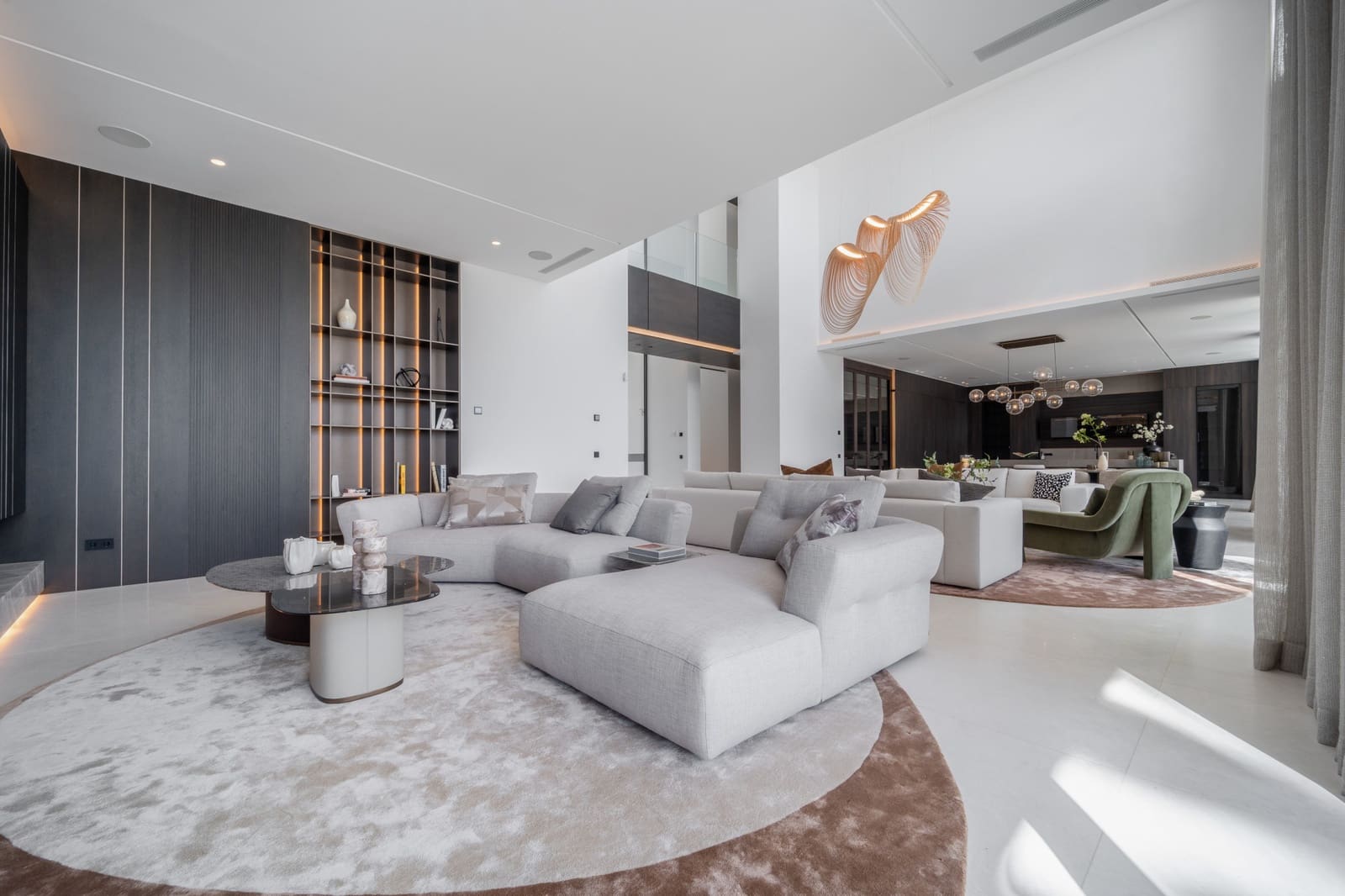 6 bedroom Villa for sale in Marbella with pool garage - € 14,950,000 (Ref: 9410836)