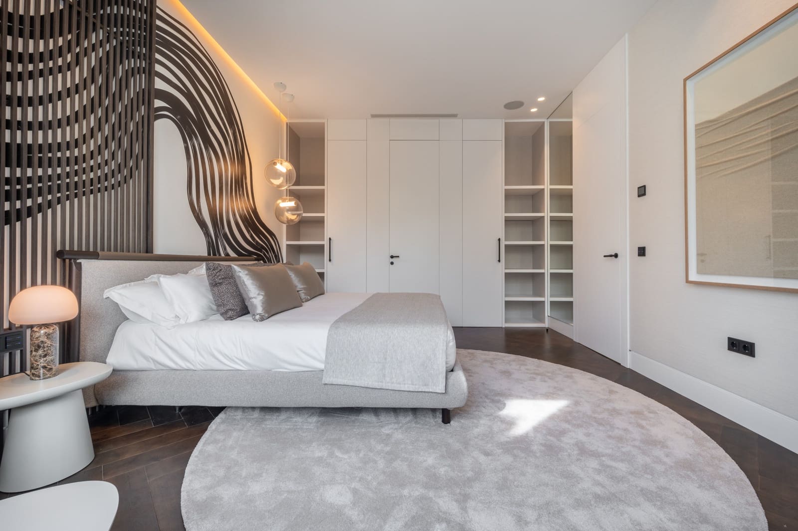 6 bedroom Villa for sale in Marbella with pool garage - € 14,950,000 (Ref: 9410836)