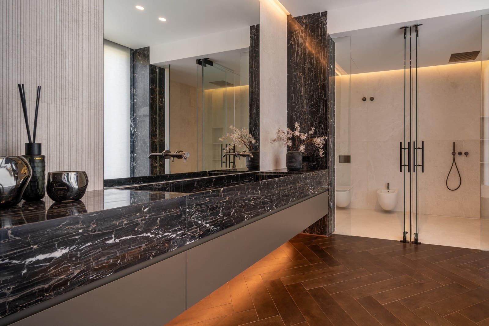 6 bedroom Villa for sale in Marbella with pool garage - € 14,950,000 (Ref: 9410836)