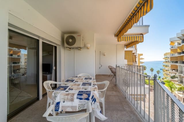 Appartement de 2 chambres à louer à Marbella avec piscine - 1 800 € (Ref: 9414586)