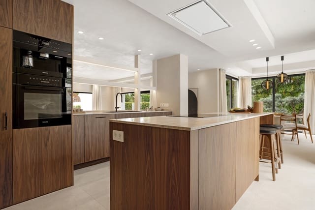 4 slaapkamer Villa te koop in Benahavís met zwembad garage - € 3.450.000 (Ref: 9419501)