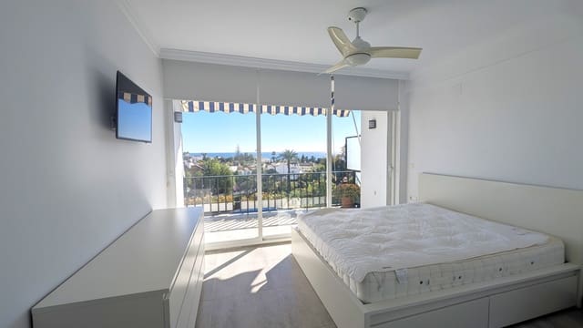 3 bedroom Apartment for rent in Marbella with pool - € 2,000 (Ref: 9421825)