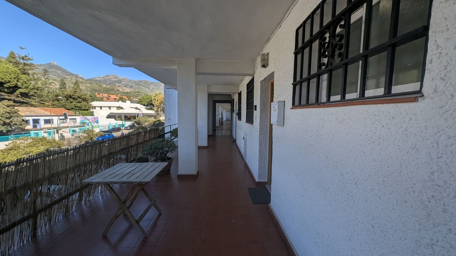 3 bedroom Apartment for rent in Marbella with pool - € 2,000 (Ref: 9421825)
