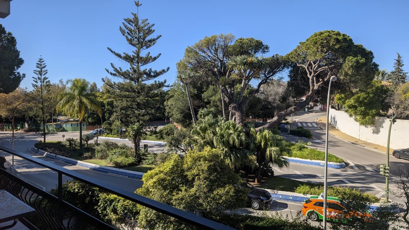 3 bedroom Apartment for rent in Marbella with pool - € 2,000 (Ref: 9421825)