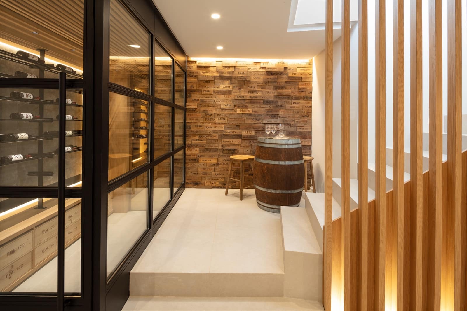 5 bedroom Villa for rent in Nueva Andalucia with pool garage - € 17,000 (Ref: 9426204)