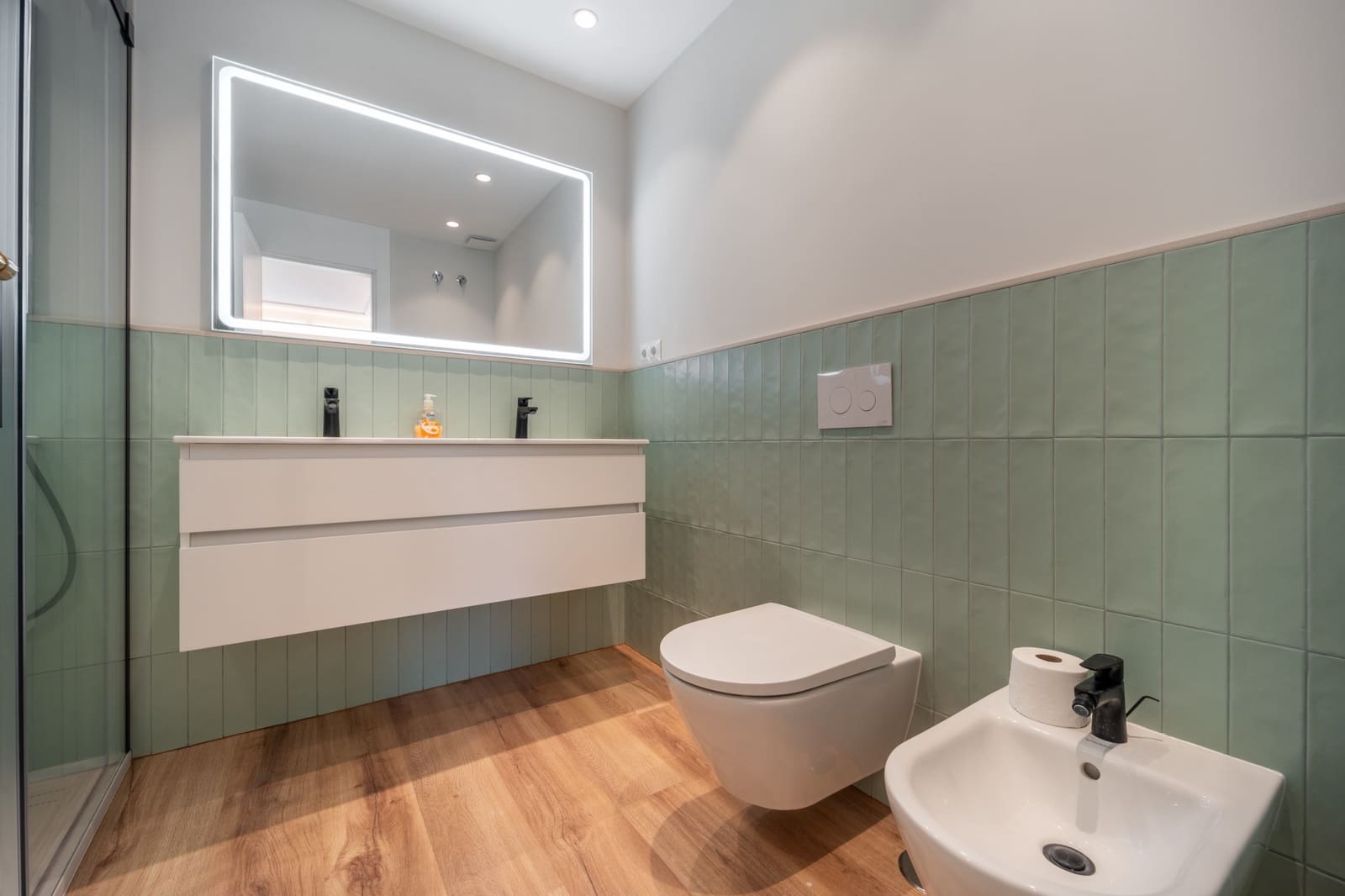 2 slaapkamer Appartement te koop in San Pedro de Alcantara met zwembad garage - € 795.000 (Ref: 9427037)