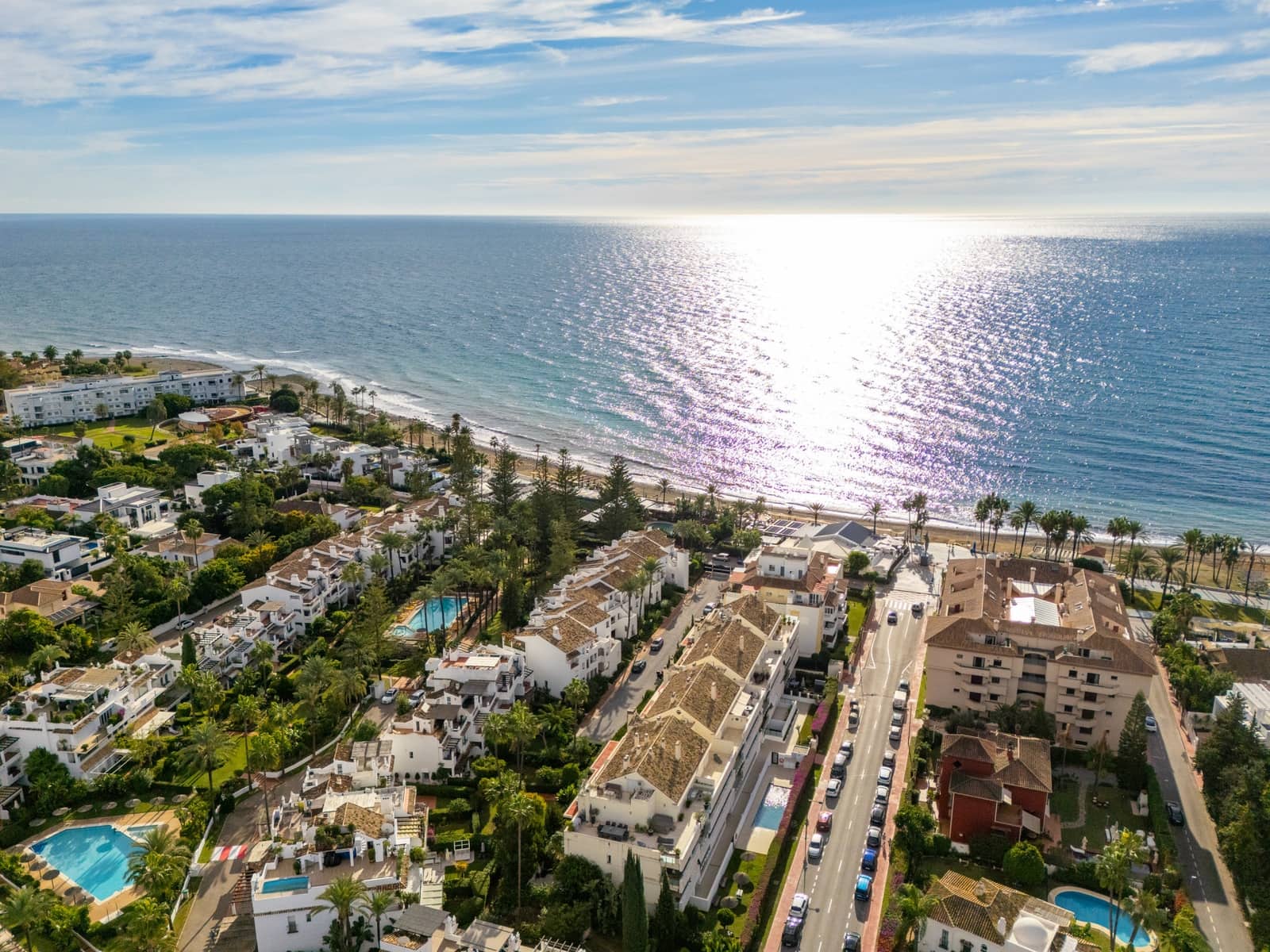 2 slaapkamer Appartement te koop in San Pedro de Alcantara met zwembad garage - € 795.000 (Ref: 9427037)