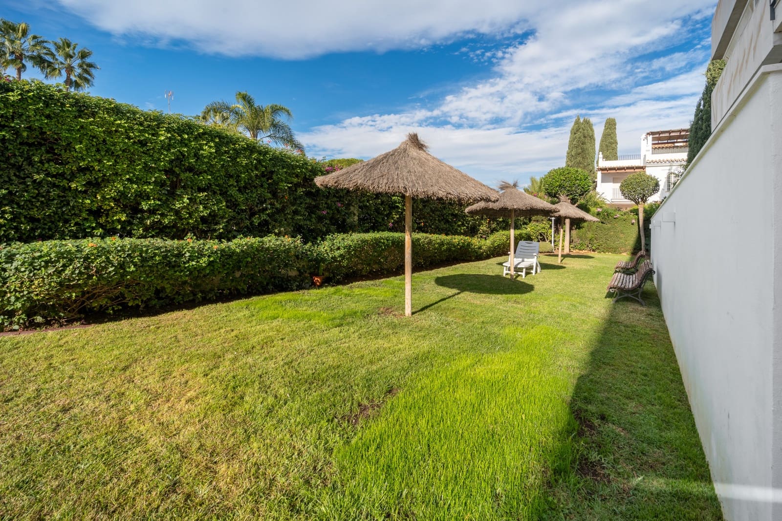 2 slaapkamer Appartement te koop in San Pedro de Alcantara met zwembad garage - € 795.000 (Ref: 9427037)