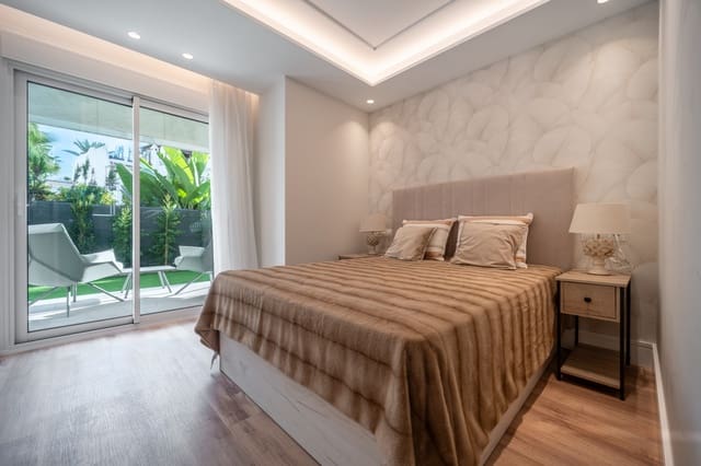 2 sovrum Lägenhet till salu i San Pedro de Alcantara, Marbella med pool garage - 699 000 € (Ref: 9427037)