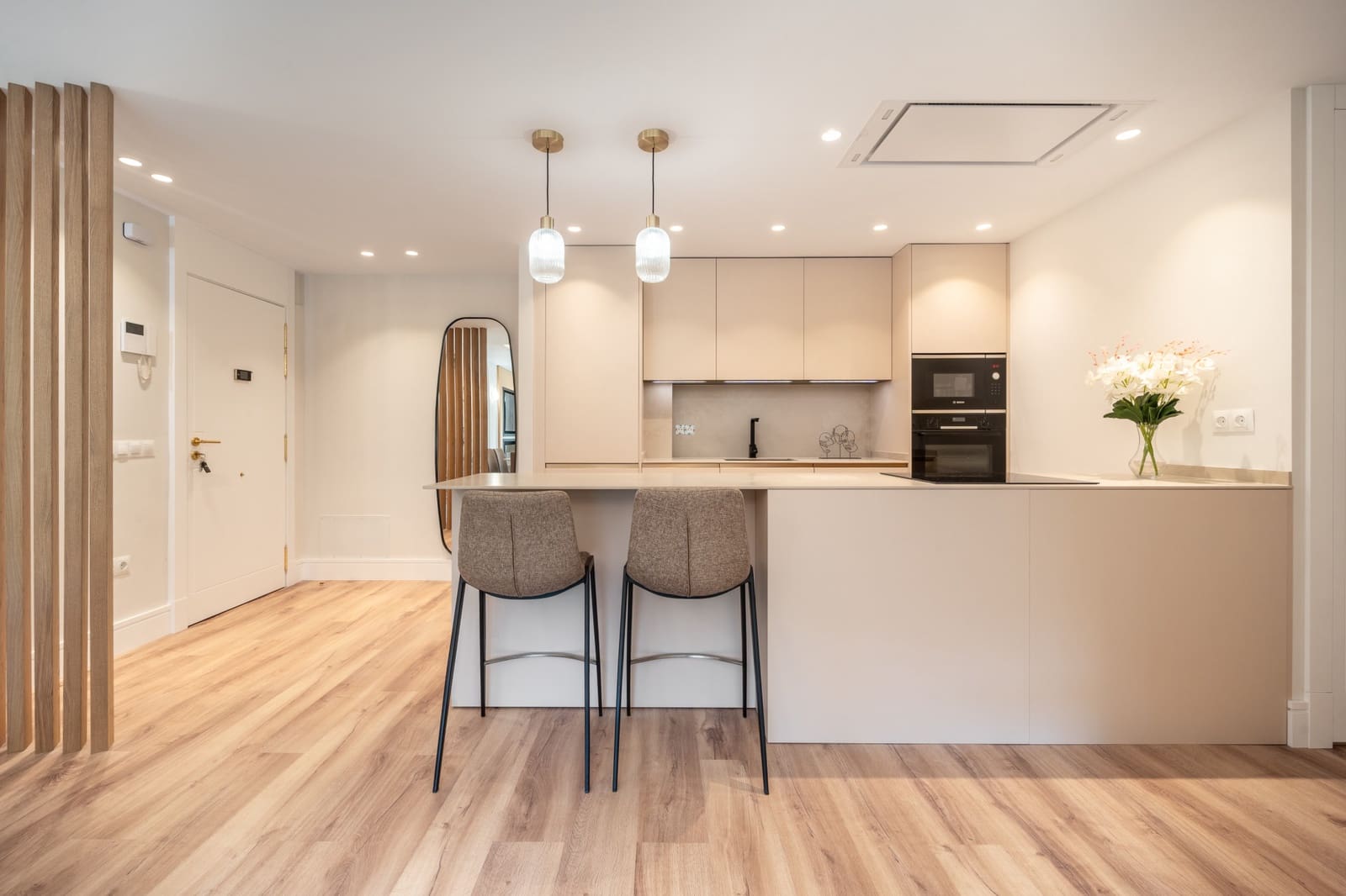 2 slaapkamer Appartement te koop in San Pedro de Alcantara met zwembad garage - € 675.000 (Ref: 9427037)