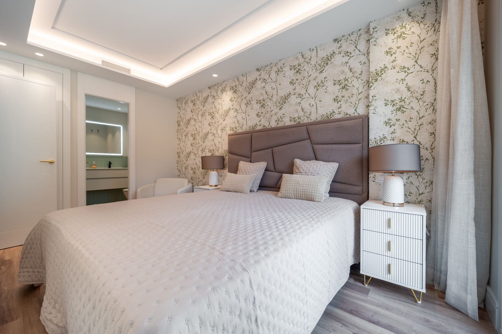 2 slaapkamer Appartement te koop in San Pedro de Alcantara met zwembad garage - € 675.000 (Ref: 9427037)