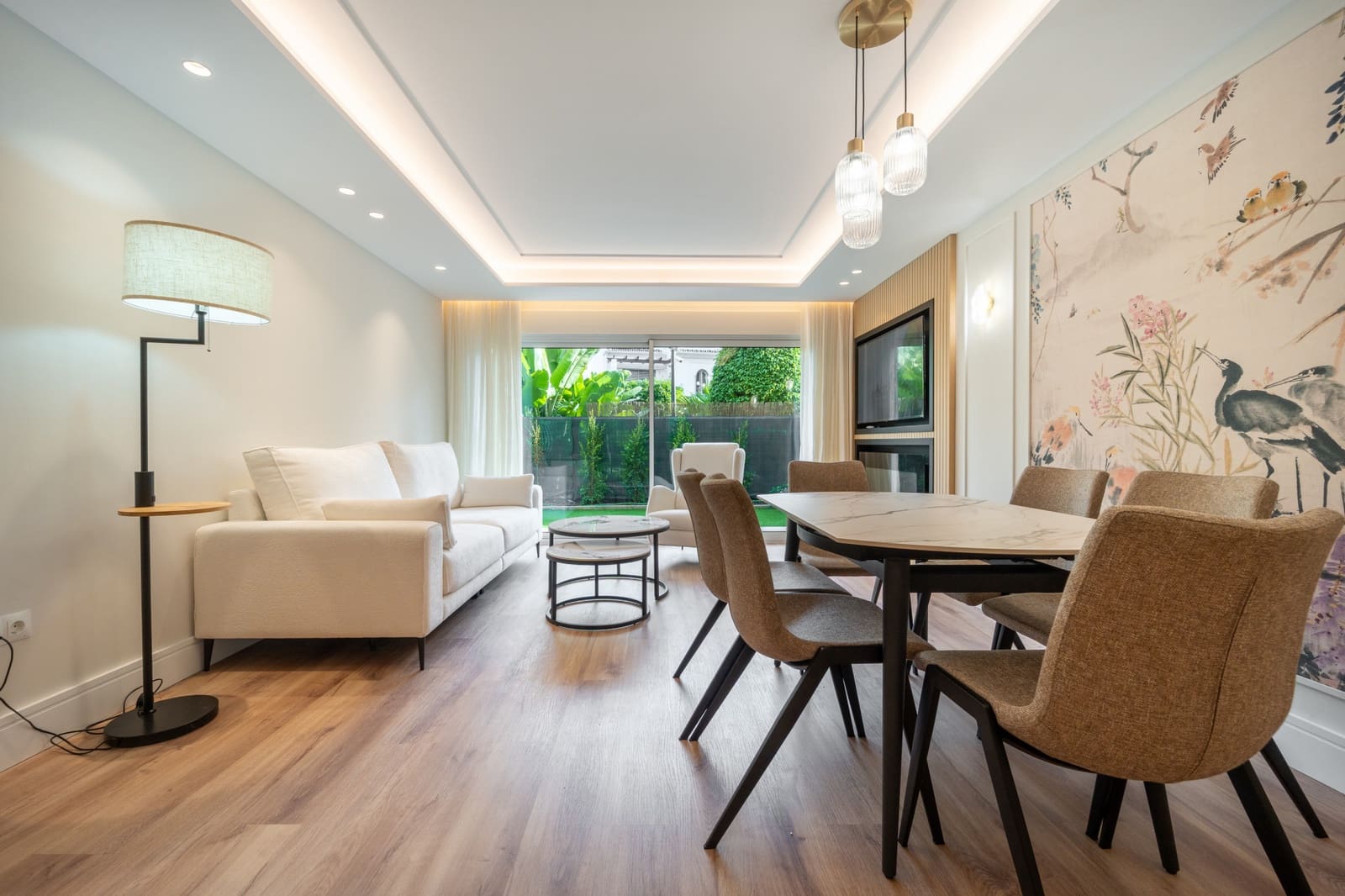 2 slaapkamer Appartement te koop in San Pedro de Alcantara met zwembad garage - € 675.000 (Ref: 9427037)