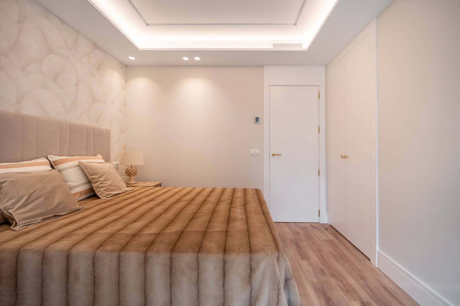 2 slaapkamer Appartement te koop in San Pedro de Alcantara met zwembad garage - € 675.000 (Ref: 9427037)