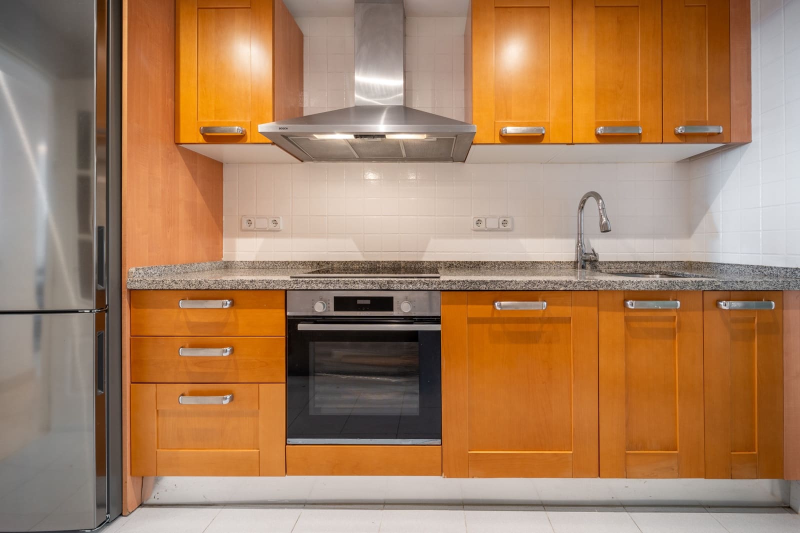 3 makuuhuone Huoneisto vuokrattavana paikassa Los Arqueros mukana uima-altaan 
autotalli - 2 990 € (Ref: 9432710)