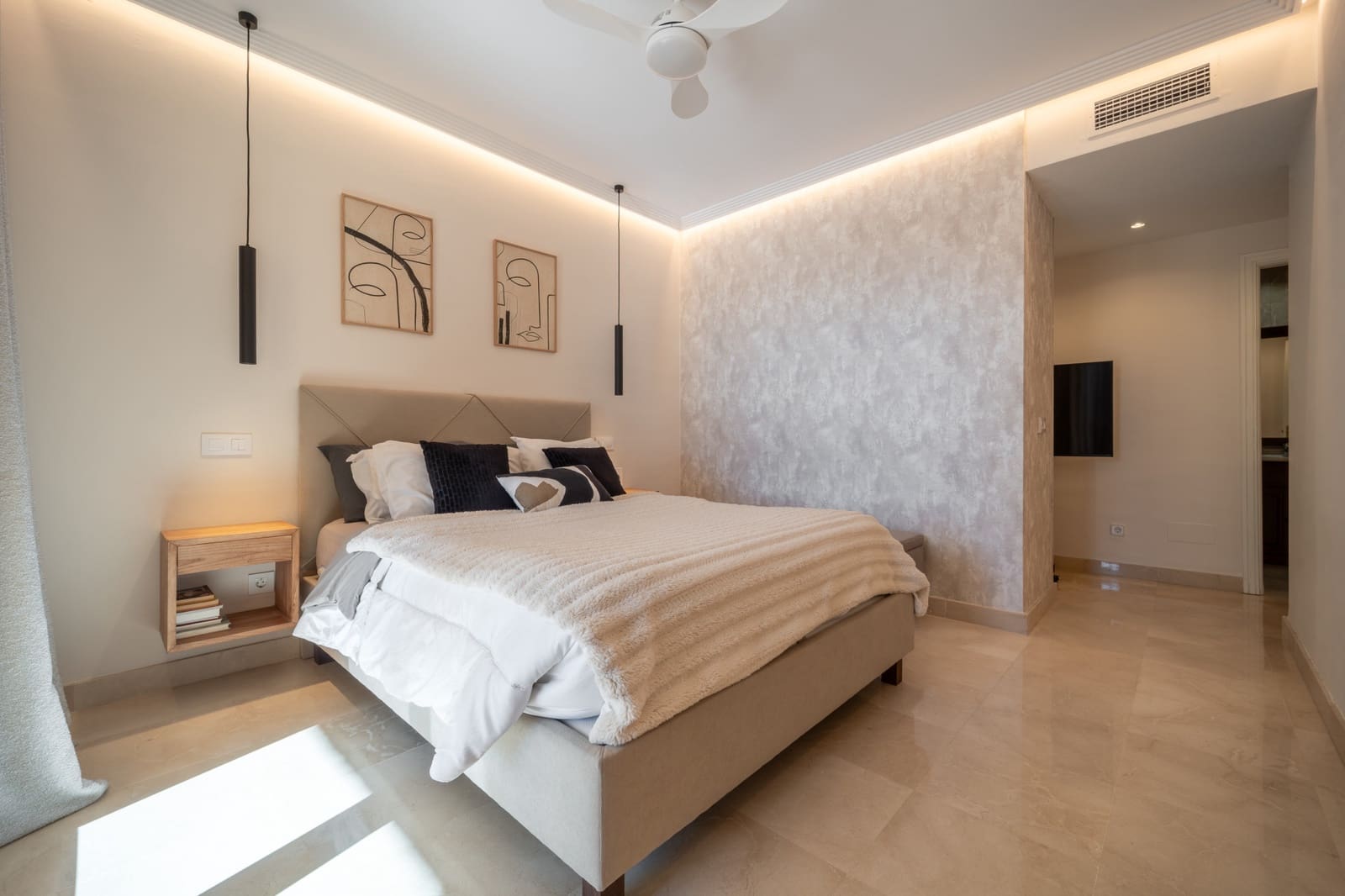 3 makuuhuone Huoneisto vuokrattavana paikassa Los Arqueros mukana uima-altaan 
autotalli - 2 990 € (Ref: 9432710)