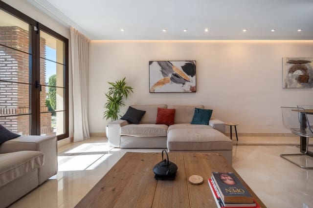 3 makuuhuone Huoneisto vuokrattavana paikassa Los Arqueros, Benahavís mukana uima-altaan 
autotalli - 2 990 € (Ref: 9432710)