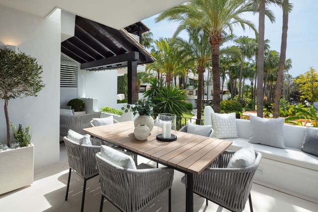 3 soverom Leilighet til salgs i Marbella med svømmebasseng garasje - € 3 500 000 (Ref: 9437703)