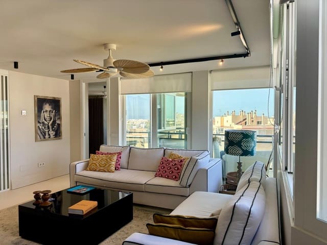 1 slaapkamer Appartement te huur in Marbella - € 2.300 (Ref: 9438555)